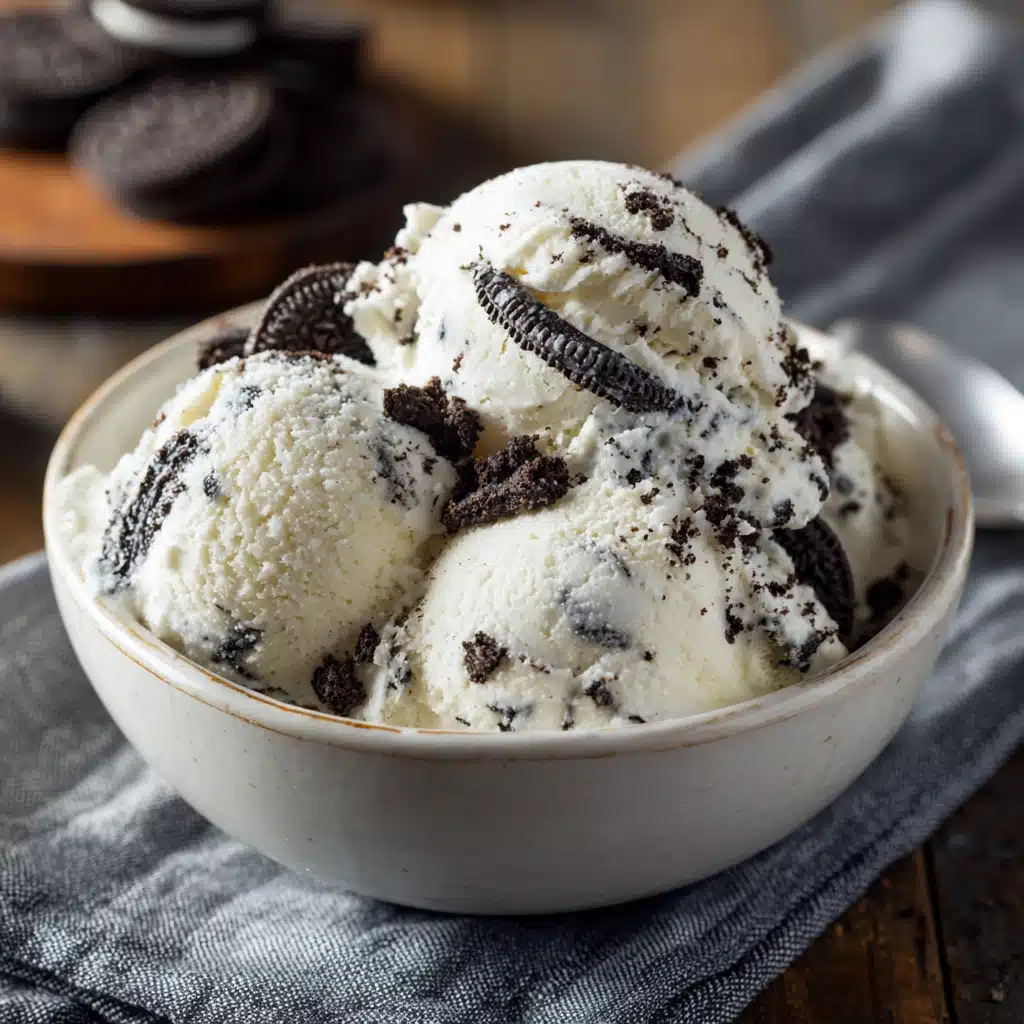 3 ingredient ice cream with Oreo cookies